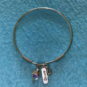 Charm bracelet Silver tone Dream charm Star charm and Crystal Heart charm NEW